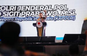 Kapolri Terima Penghargaan dari Organisasi Buruh Dunia atas Dedikasi Lindungi Hak Buruh