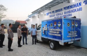 Dukung Penuh Program Gizi Anak, Kapolres Bojonegoro Tinjau SPPG