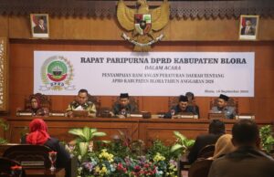 DPRD BLORA GELAR RAPAT PARIPURNA PENYAMPAIAN RAPERDA APBD 2026