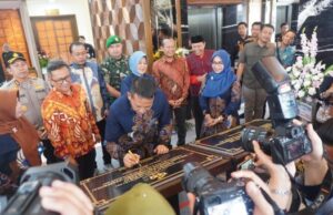 Bupati Setyo Wahono Resmikan Gedung Baru PT BPR Bank Daerah Bojonegoro, Dorong Pertumbuhan Ekonomi Warga