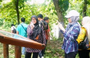 Tim KNGI Lakukan Peninjauan Lapangan Geosite Langka Kedung Lantung di Sugihwaras-Bojonegoro