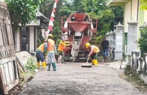 Jalan Bogo dan Kalianyar Kecamatan Kapas Dibangun Cor, Beri Dampak Langsung Bagi Ekonomi Warga