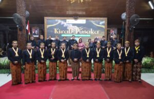 Prosesi Kirab Pusaka Kiai Bisma Berlangsung Sakral dan Tertib
