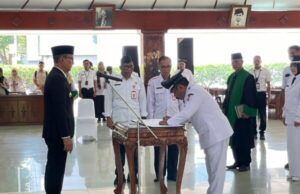 Bupati Bojonegoro Lantik 4 Kades Hasil Pilkades PAW, Tekankan Pelayanan Publik Maksimal