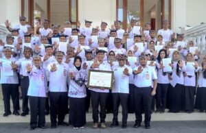 Bupati, Wabup, dan Jajaran ASN Lingkup Pemkab Bojonegoro Tandatangani Pakta Integritas Antikorupsi
