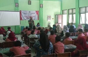 Terus Bergerak, Babinsa Kodim Bojonegoro Lakukan Pembinaan Karakter Generasi Muda Bangsa