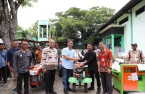Dorong Modernisasi Pertanian, Pemkab Bojonegoro Salurkan Bantuan Alsintan untuk Petani Tembakau