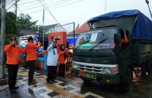 Wakil Bupati Bojonegoro Berangkatkan Rombongan Pengantar Bantuan Hasil Donasi untuk Korban Bencana Sumatera