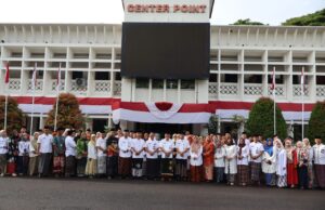 ASN Jumat Bersarung di Blora Resmi Berlaku, Tetap Modis dan Menawan