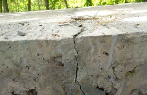 Proyek Rigid Beton BKKD 2025 di Kebonagung Retak, Warga Soroti Kualitas Pekerjaan