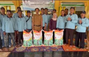 Petani Tembakau Bojonegoro Sambut Gembira Bantuan Pupuk, Optimis Produksi Akan Meningkat