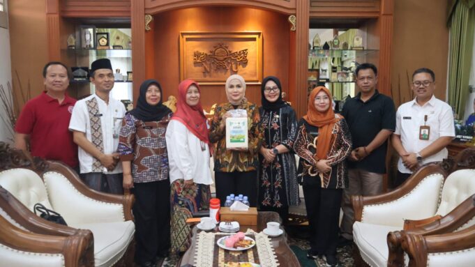 Bupati Kendal ke Blora Demi Bongkar Resep Sukses Infrastruktur dan Ekonomi Petani