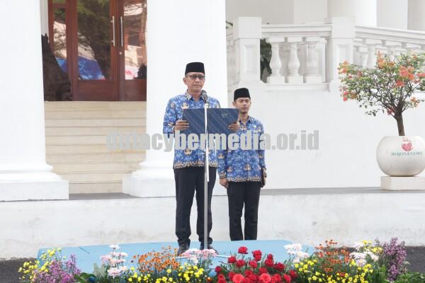 Pemkab Bojonegoro Gelar Upacara Hari Sumpah Pemuda, Serahkan Penghargaan kepada Para Pemuda Berprestasi