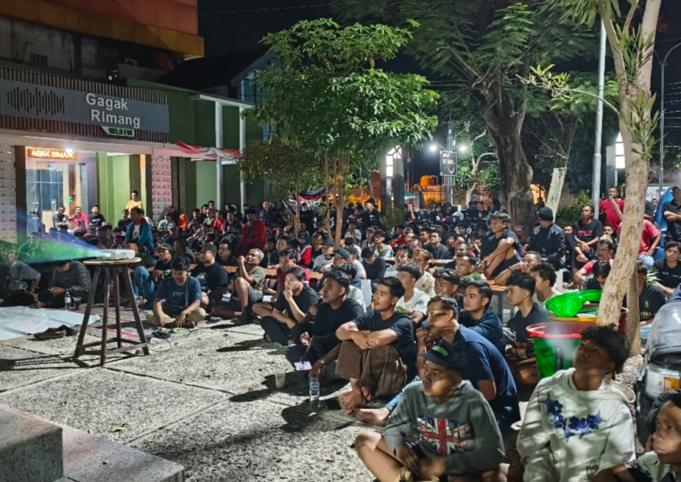 Ratusan Warga Blora Padati LPPL Gagak Rimang, Saksi Kemenangan Bersejarah Timnas Indonesia